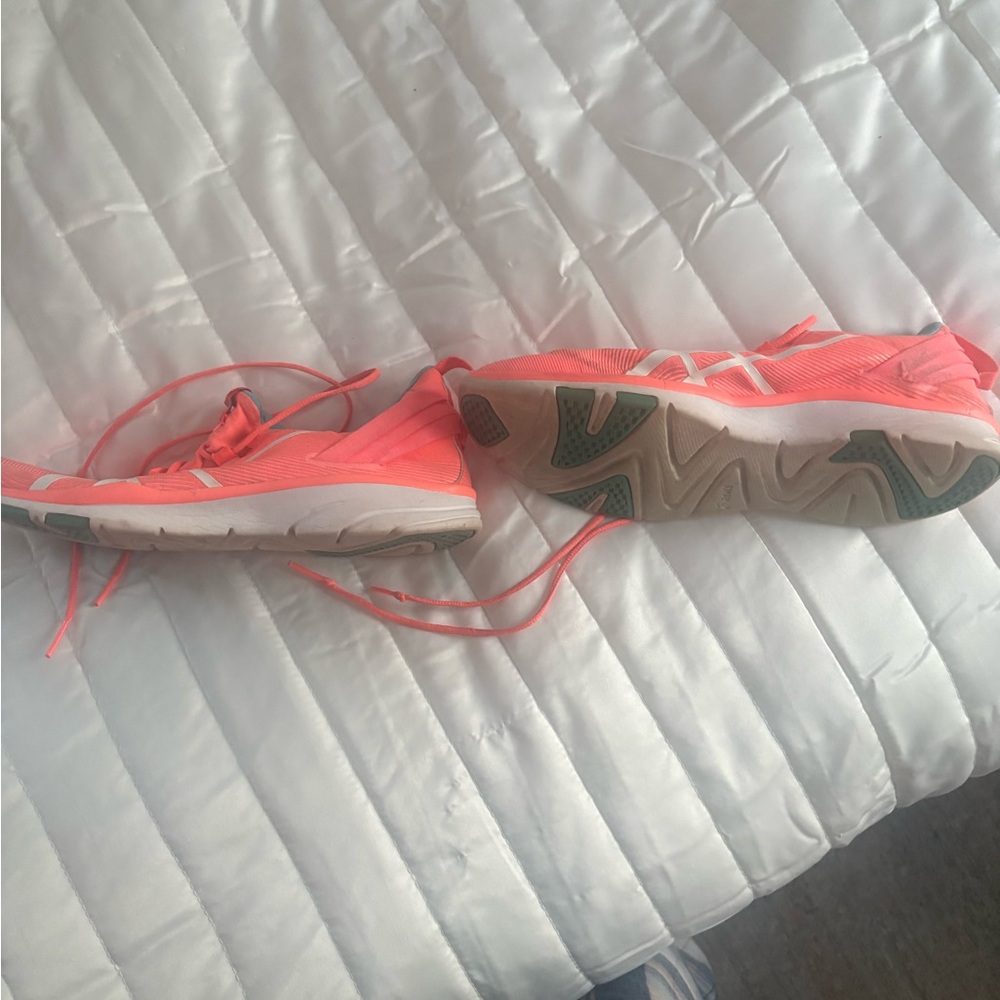ASICS sneakers - Picture 8 of 9